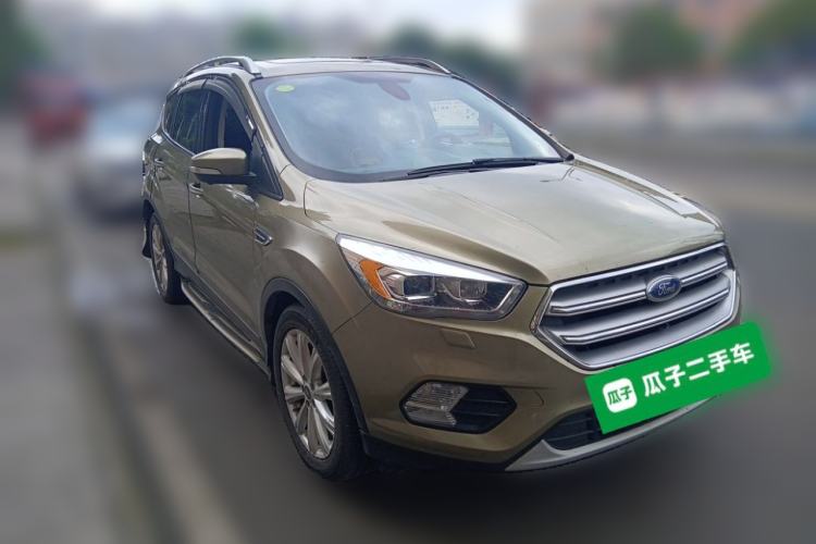Used Ford Kuga 2018 EcoBoost 180 Two-Wheel-Drive Luxury Wing Edition Front Right 45 Deg