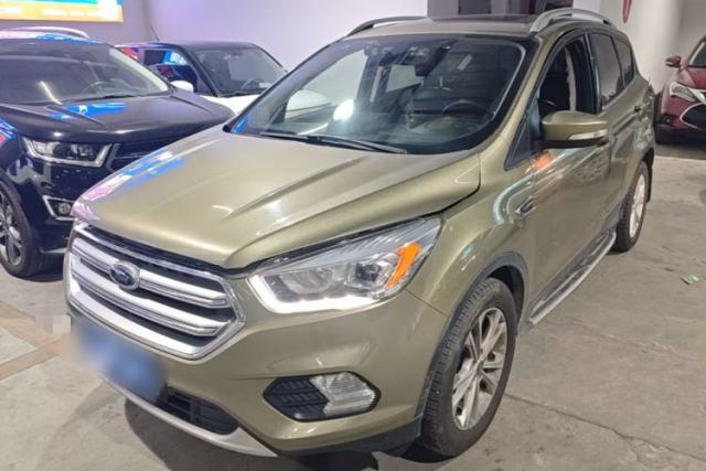 Used Ford Kuga 2018 Facelifted EcoBoost 180 Two-Wheel-Drive Platinum Wing Edition