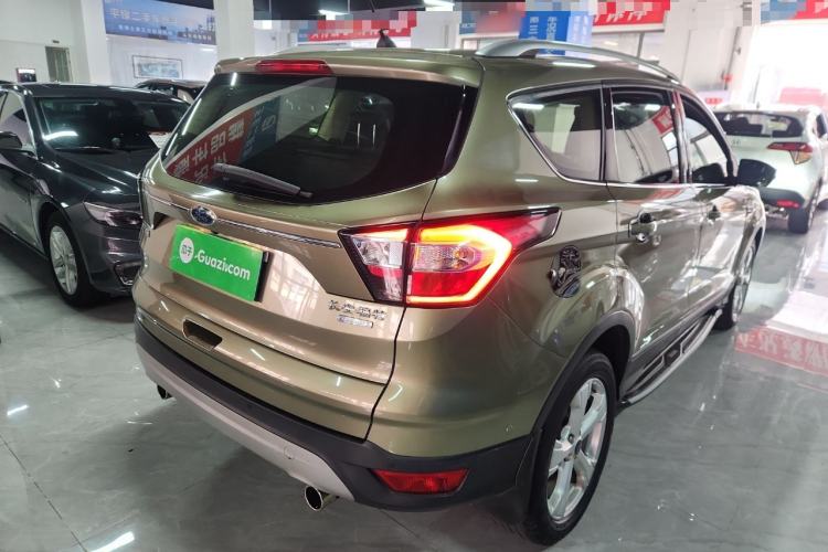 Used Ford Kuga 2018 EcoBoost 180 Two-Wheel-Drive Platinum Edition Rear Right 45 Deg