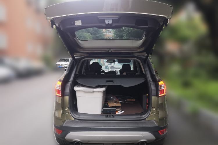 Used Ford Kuga 2018 Facelifted EcoBoost 180 Two-Wheel Drive Luxury Wing Edition Trunk