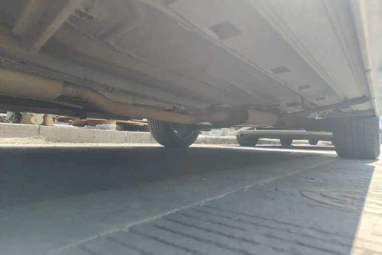 Used Ford Kuga 2019 EcoBoost 180 Two-Wheel-Drive Titanium Plus Model China V Standard Chassis Front Left