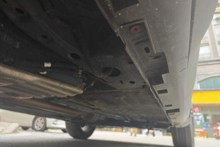Used Ford Kuga 2019 EcoBoost 180 Two-Wheel-Drive Platinum Edition China VI Standard Chassis Rear Right