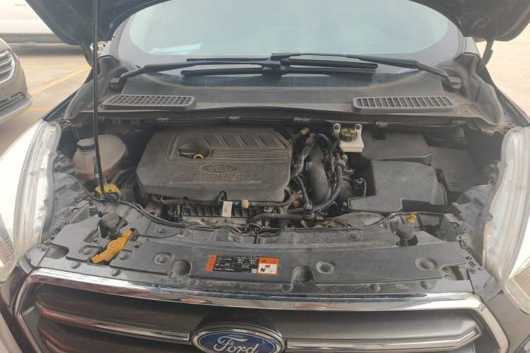 Used Ford Kuga 2019 EcoBoost 180 Two-Wheel-Drive Platinum Edition China VI Standard Engine Bay