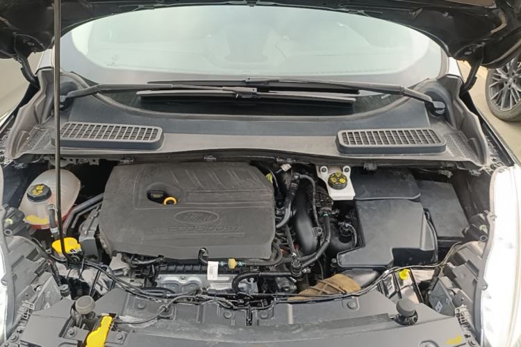 Used Ford Kuga 2019 EcoBoost 180 Two-Wheel-Drive Platinum Edition China VI Standard Engine Bay