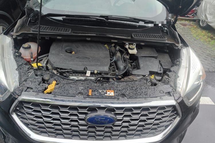 Used Ford Kuga 2019 EcoBoost 180 Two-Wheel-Drive Titanium Plus Model China VI Standard Engine Bay