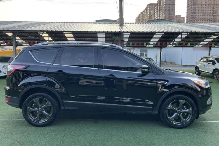 Used Ford Kuga 2019 EcoBoost 245 4x4 Prestige Plus Model China VI Standard Exterior 1