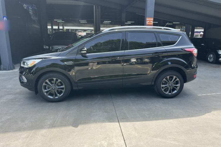 Used Ford Kuga 2019 EcoBoost 180 Two-Wheel-Drive Platinum Edition China VI Standard Exterior 10