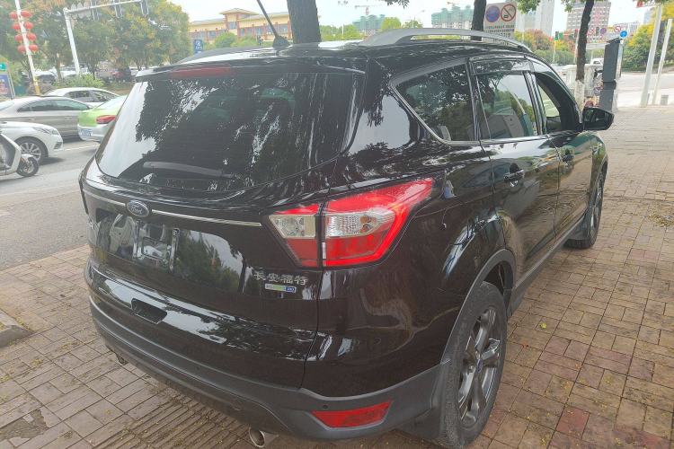 Used Ford Kuga 2019 EcoBoost 180 Two-Wheel-Drive Titanium Plus Model China VI Standard Exterior 5