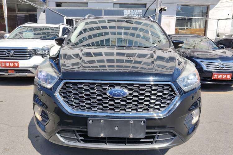 Used Ford Kuga 2019 EcoBoost 180 Two-Wheel-Drive Titanium Plus Model China V Standard Front