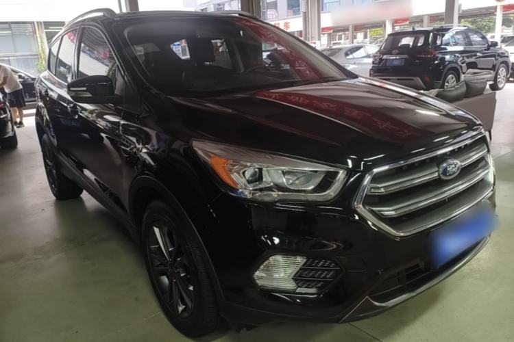 Used Ford Kuga 2019 EcoBoost 180 Two-Wheel-Drive Platinum Edition China VI Standard Front Right 45 Deg