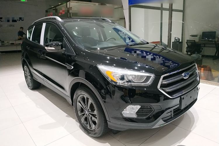 Used Ford Kuga 2019 EcoBoost 180 Two-Wheel-Drive Platinum Edition China VI Standard Front Right 45 Deg