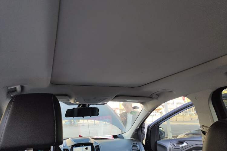 Used Ford Kuga 2019 EcoBoost 180 Two-Wheel-Drive Platinum Edition China VI Standard Headliner