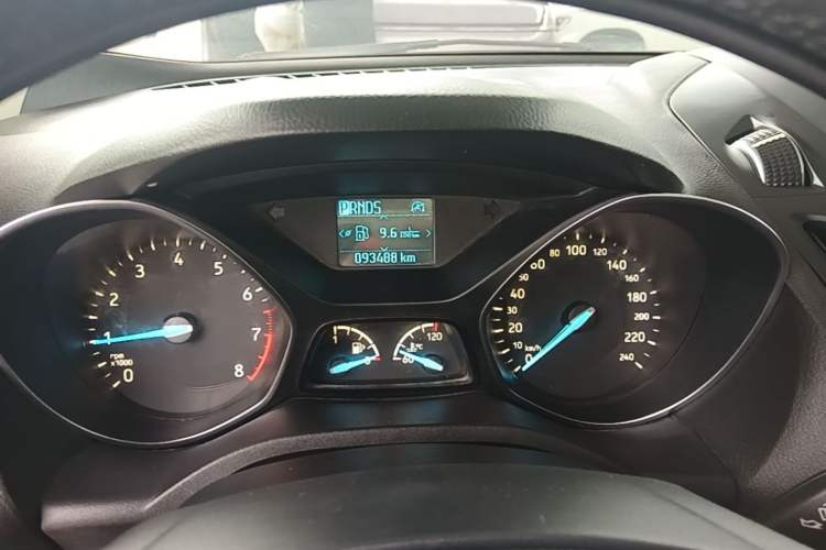 Used Ford Kuga 2019 EcoBoost 180 Two-Wheel-Drive Platinum Edition China VI Standard Instrument Cluster