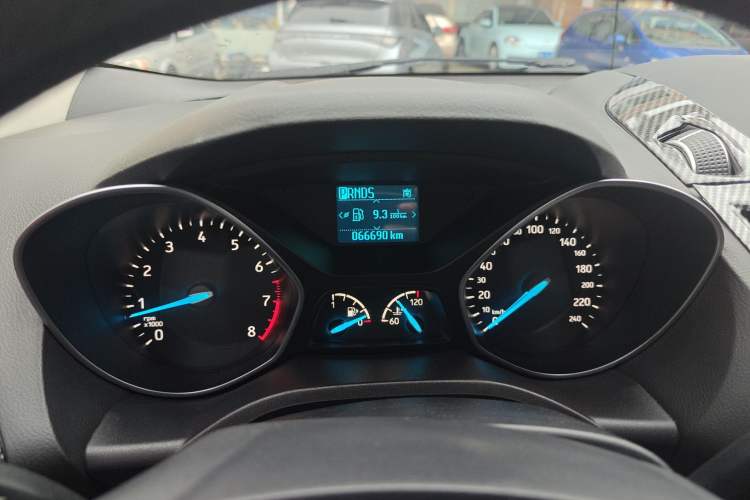 Used Ford Kuga 2019 EcoBoost 180 Two-Wheel-Drive Platinum Edition China VI Standard Instrument Cluster