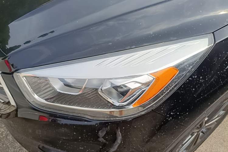 Used Ford Kuga 2019 EcoBoost 180 Two-Wheel-Drive Platinum Edition China VI Standard Left Front Headlight