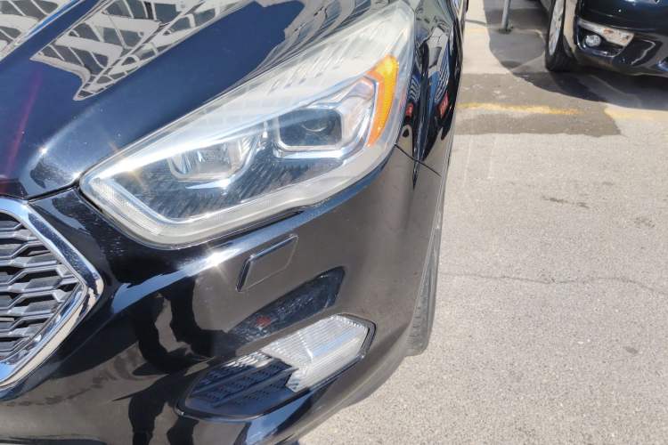 Used Ford Kuga 2019 EcoBoost 180 Two-Wheel-Drive Titanium Plus Model China V Standard Left Front Headlight