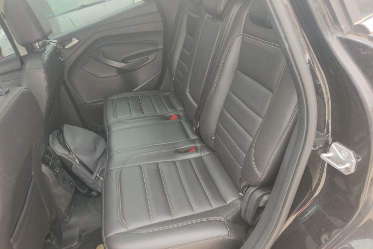 Used Ford Kuga 2019 EcoBoost 180 Two-Wheel-Drive Platinum Edition China VI Standard Left Rear Seat