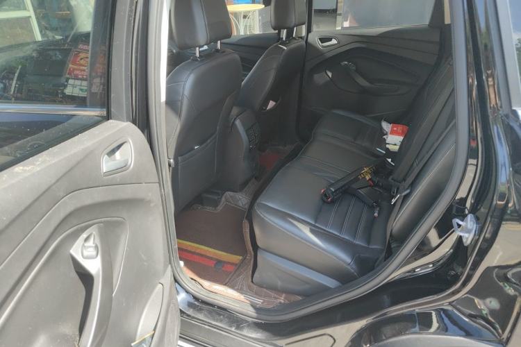 Used Ford Kuga 2019 EcoBoost 180 Two-Wheel-Drive Titanium Plus Model China V Standard Left Rear Seat