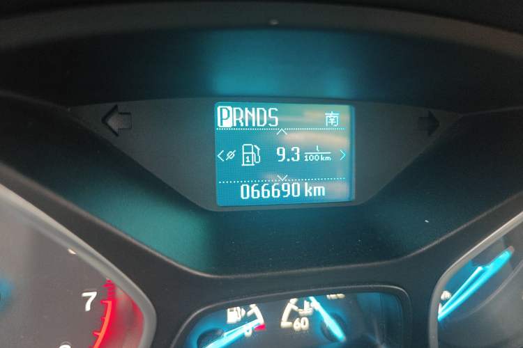 Used Ford Kuga 2019 EcoBoost 180 Two-Wheel-Drive Platinum Edition China VI Standard Odometer Close Up
