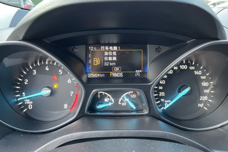 Used Ford Kuga 2019 EcoBoost 245 4x4 Prestige Plus Model China VI Standard Odometer Close Up