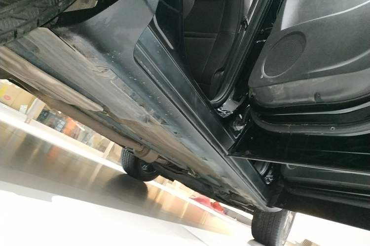 Used Ford Kuga 2019 EcoBoost 180 Two-Wheel-Drive Platinum Edition China VI Standard Right Side Sill