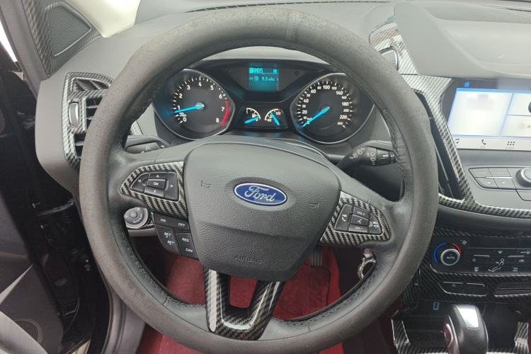 Used Ford Kuga 2019 EcoBoost 180 Two-Wheel-Drive Platinum Edition China VI Standard Steering Wheel
