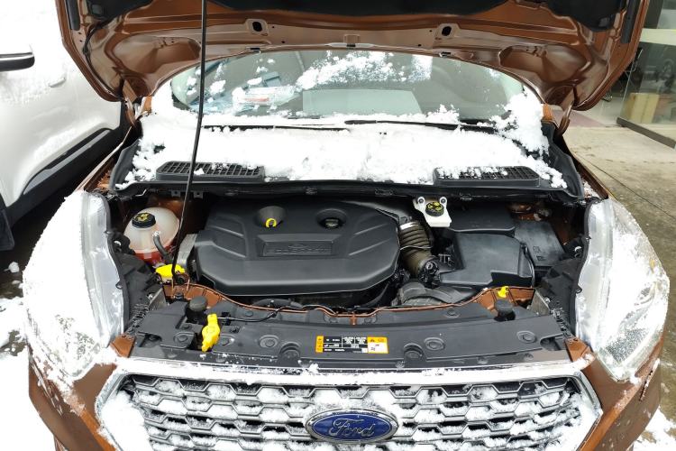 Used Ford Kuga 2019 EcoBoost 245 4x4 Prestige Plus Model China VI Standard Engine Bay