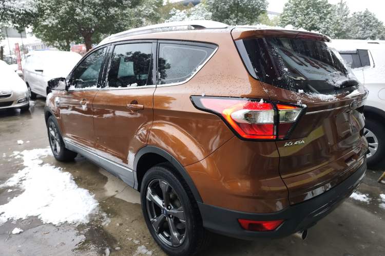 Used Ford Kuga 2019 EcoBoost 245 4x4 Prestige Plus Model China VI Standard Exterior 3