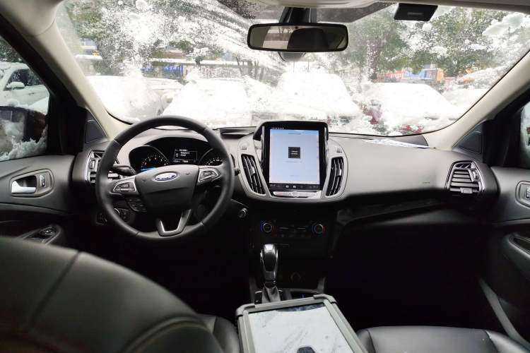 Used Ford Kuga 2019 EcoBoost 245 4x4 Prestige Plus Model China VI Standard Interior 2