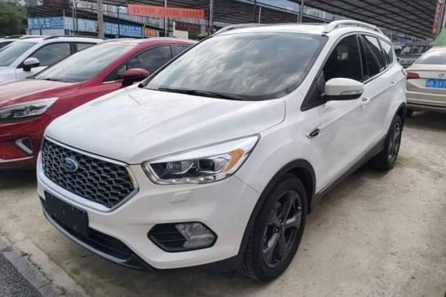 Used Ford Kuga 2019 EcoBoost 180 Two-Wheel-Drive Titanium Plus Model China V Standard
