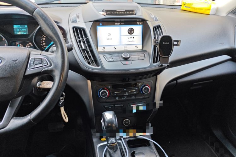 Used Ford Kuga 2019 EcoBoost 180 Two-Wheel-Drive Platinum Edition China V Standard Audio And AC Panel