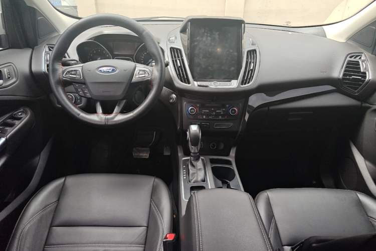 Used Ford Kuga 2019 EcoBoost 245 4x4 Titanium Edition China V Standard Center Console