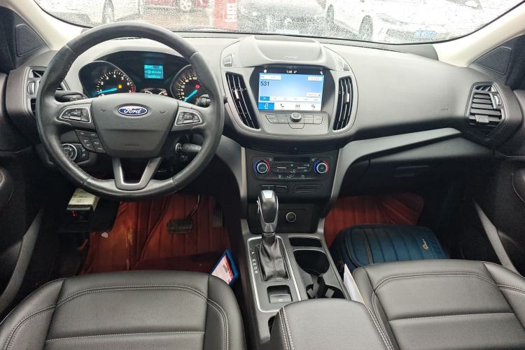 Used Ford Kuga 2019 EcoBoost 180 Two-Wheel-Drive Platinum Edition China VI Standard Center Console
