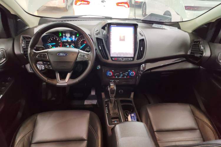 Used Ford Kuga 2019 EcoBoost 245 4x4 Prestige Plus Model China VI Standard Center Console