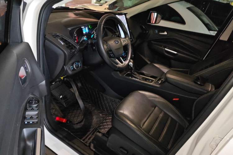 Used Ford Kuga 2019 EcoBoost 245 4x4 Prestige Plus Model China VI Standard Driver Seat