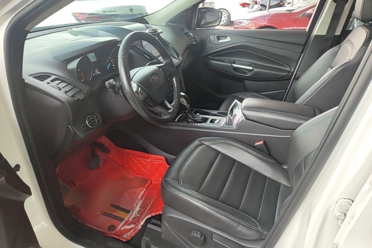 Used Ford Kuga 2019 EcoBoost 180 Two-Wheel-Drive Platinum Edition China VI Standard Driver Seat