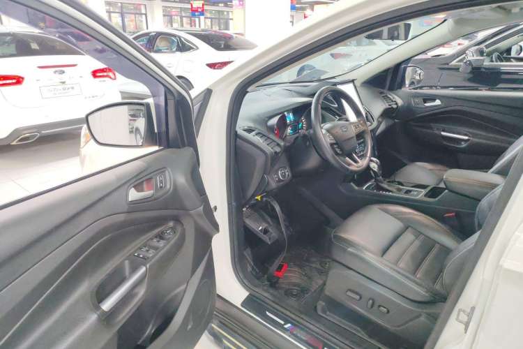 Used Ford Kuga 2019 EcoBoost 245 4x4 Prestige Plus Model China VI Standard Driver Seat