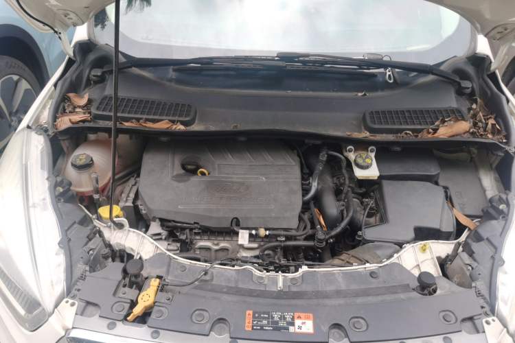 Used Ford Kuga 2019 EcoBoost 180 Two-Wheel-Drive Platinum Edition China VI Standard Engine Bay