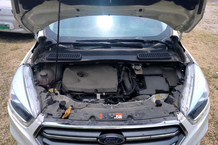 Used Ford Kuga 2019 EcoBoost 180 Two-Wheel-Drive Platinum Edition China VI Standard Engine Bay