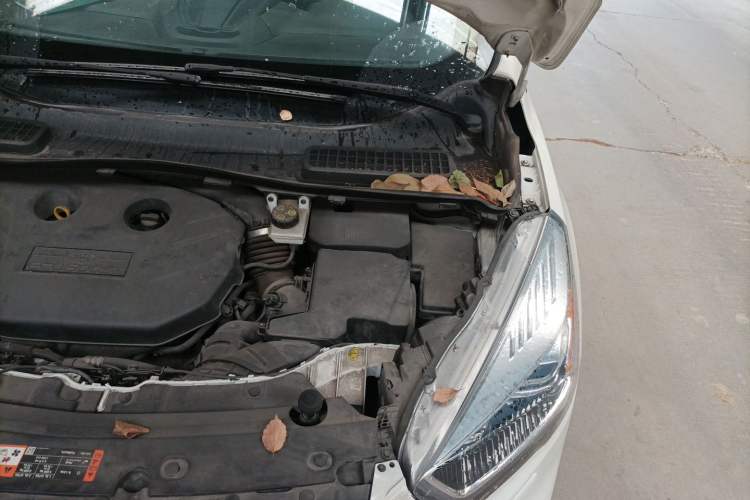 Used Ford Kuga 2019 EcoBoost 245 4x4 Prestige Plus Model China VI Standard Engine Bay Left