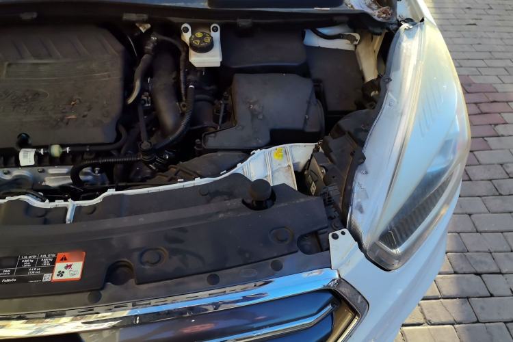 Used Ford Kuga 2019 EcoBoost 180 Two-Wheel-Drive Platinum Edition China VI Standard Engine Bay Left