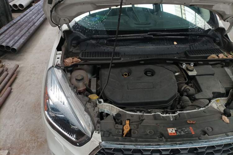 Used Ford Kuga 2019 EcoBoost 245 4x4 Prestige Plus Model China VI Standard Engine Bay Right
