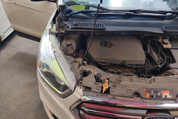 Used Ford Kuga 2019 EcoBoost 180 Two-Wheel-Drive Platinum Edition China VI Standard Engine Bay Right