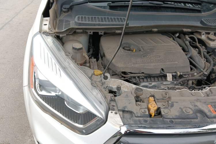 Used Ford Kuga 2019 EcoBoost 180 Two-Wheel-Drive Platinum Edition China VI Standard Engine Bay Right