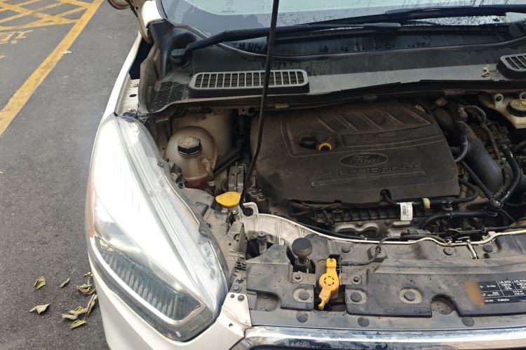 Used Ford Kuga 2019 EcoBoost 180 Two-Wheel-Drive Platinum Edition China VI Standard Engine Bay Right