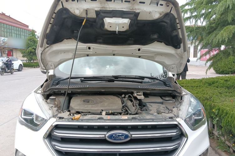 Used Ford Kuga 2019 EcoBoost 180 Two-Wheel-Drive Platinum Edition China VI Standard Engine Bay