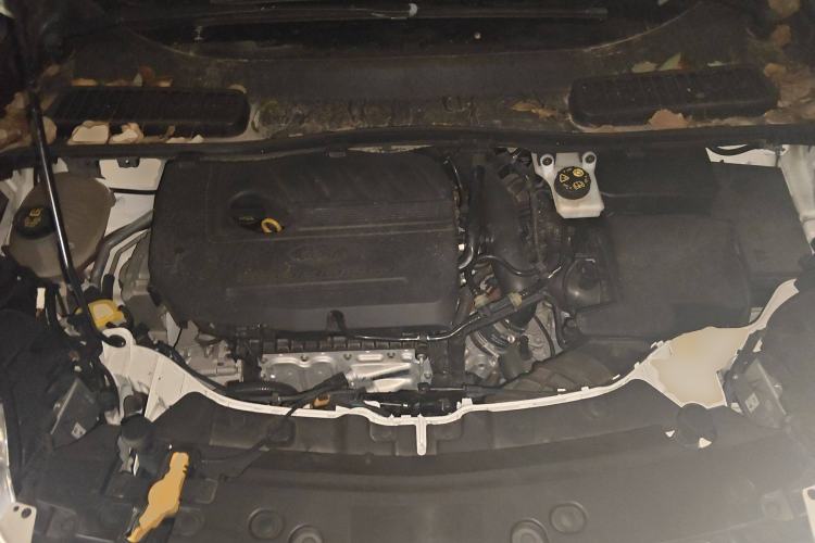 Used Ford Kuga 2019 EcoBoost 180 Two-Wheel-Drive Platinum Edition China V Standard Engine Bay