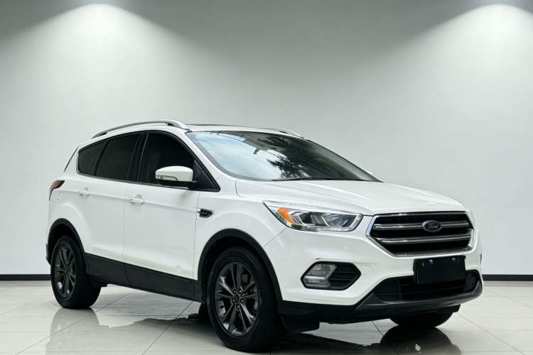 Used Ford Kuga 2019 EcoBoost 180 Two-Wheel-Drive Platinum Edition China VI Standard Exterior 1