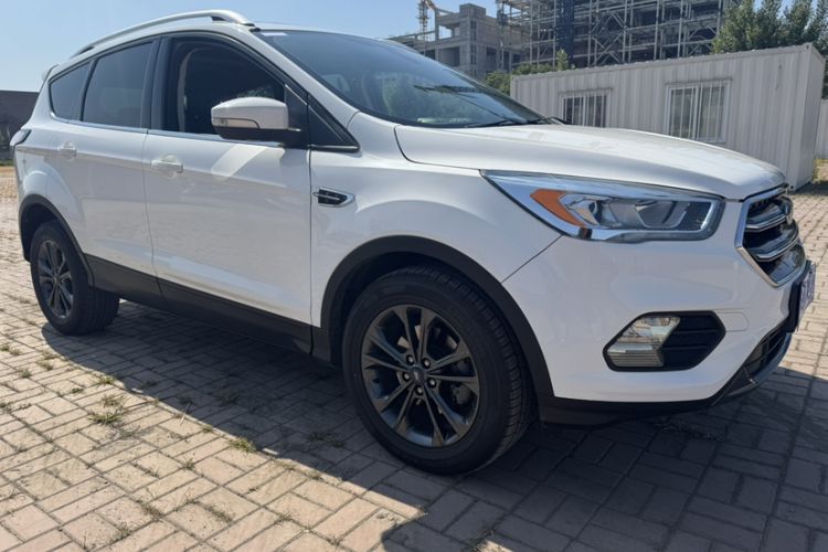 Used Ford Kuga 2019 EcoBoost 180 Two-Wheel-Drive Platinum Edition China VI Standard Exterior 1