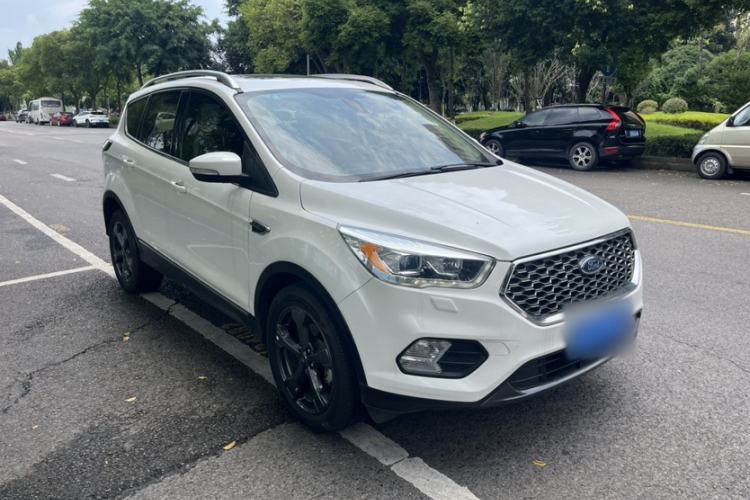 Used Ford Kuga 2019 EcoBoost 180 Two-Wheel-Drive Titanium Plus Model China V Standard Exterior 1